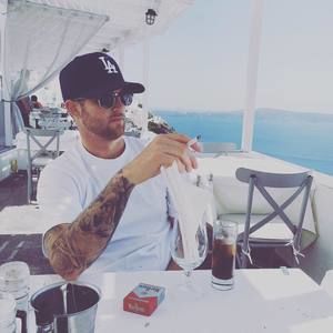 Meet your Posher, Josh